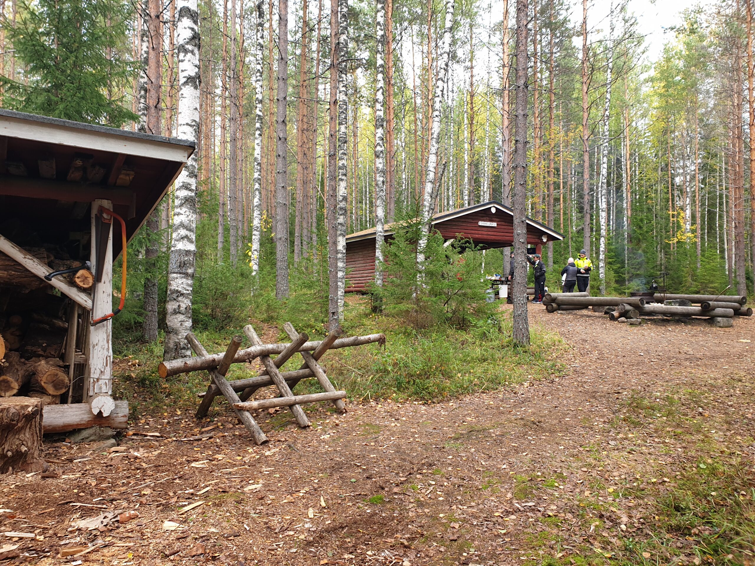 Särkijärven laavu - Ylä-Muuratjärvi seura